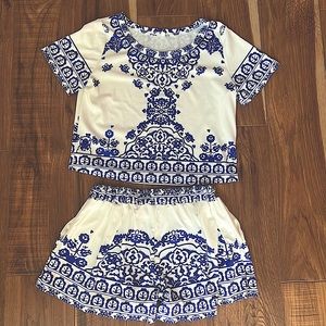 Two piece short set Blue/white size S